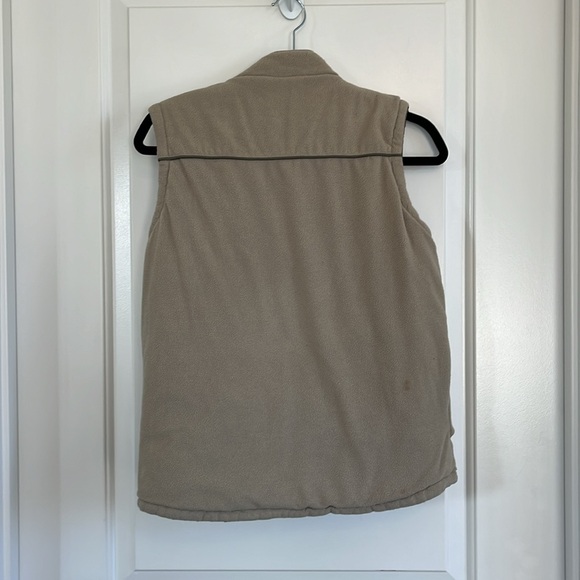 Unbranded boys reversible fall/winter vest (please see measurements) - Picture 8 of 9
